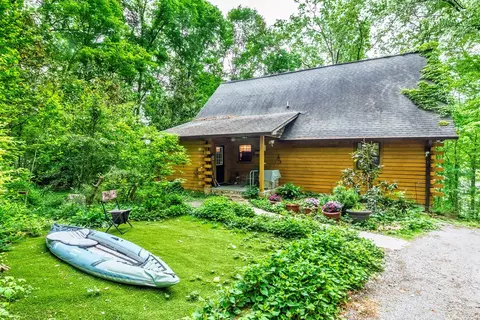 48 Beechtree Cir, Stewart, TN 37175