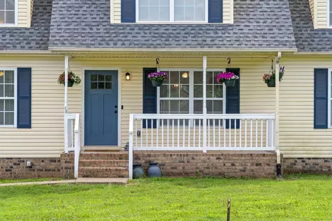 Exterior - 6417 Highway 25 E, Springfield, TN 37172 photo 5 of 9