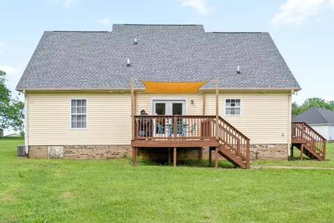 Exterior - 6417 Highway 25 E, Springfield, TN 37172 photo 3 of 9