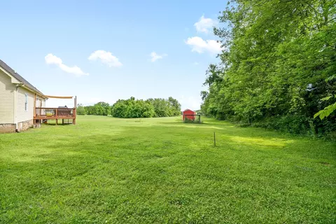 Exterior - 6417 Highway 25 E, Springfield, TN 37172 photo 6 of 9