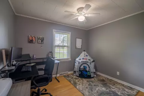 113 Horn Ave, Loretto, TN 38469 photo 14