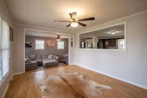113 Horn Ave, Loretto, TN 38469 photo 4