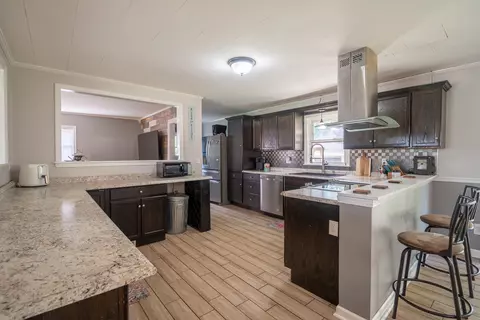 113 Horn Ave, Loretto, TN 38469 photo 8