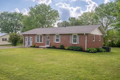 113 Horn Ave, Loretto, TN 38469 photo 3