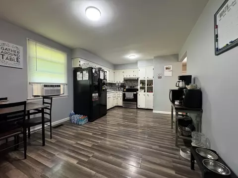 Kitchen - 108 Short St, Dickson, TN 37055 photo 1 of 4