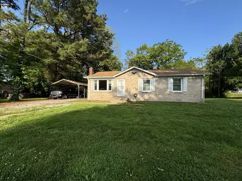 Exterior - 108 Short St, Dickson, TN 37055 photo 10 of 10