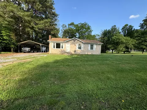 108 Short St, Dickson, TN 37055