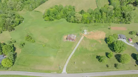 661 Houston Fielder Rd, Clarksville, TN 37043