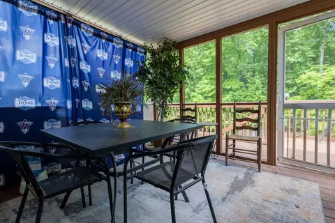 1863 Sage Meadow Ln, Clarksville, TN 37040