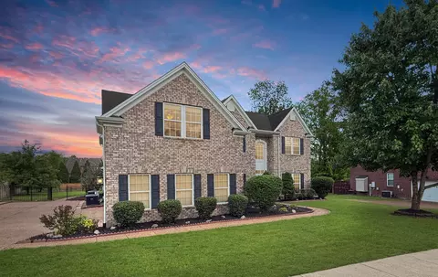 103 Sophie Ct, Hendersonville, TN 37075
