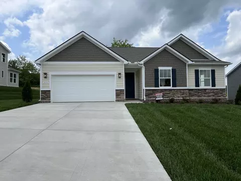 2371 Williamsport Lndg, Columbia, TN 38401