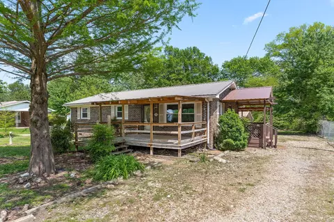 1108 Earl Ave, Smithville, TN 37166