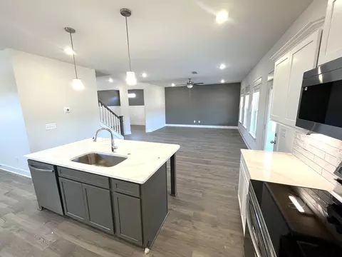 2626 Unitas Dr, Murfreesboro, TN 37129 photo 4