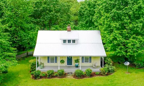 3217 Pisgah Ridge Rd, Pulaski, TN 38478