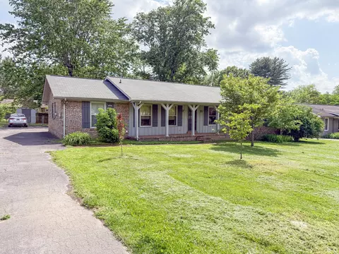 1431 Avon Rd, Murfreesboro, TN 37129