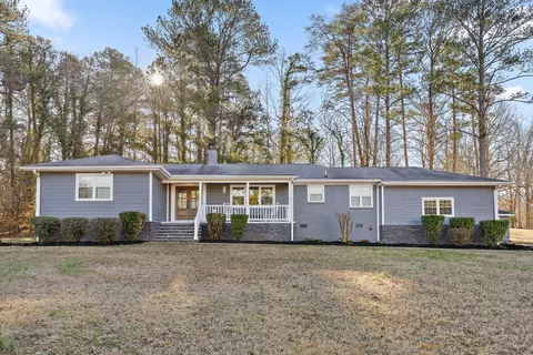 5690 Sherry Ln, Ooltewah, TN 37363