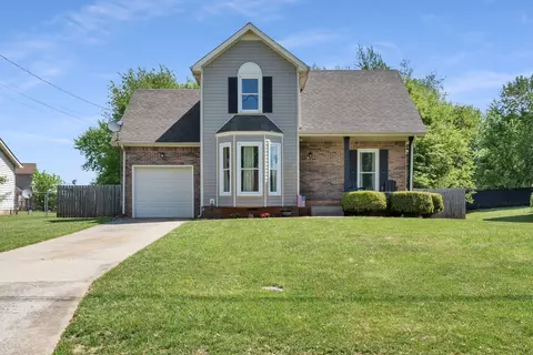 1217 Parkview Dr, Clarksville, TN 37042