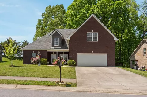 1045 Grace Meade, Ashland City, TN 37015