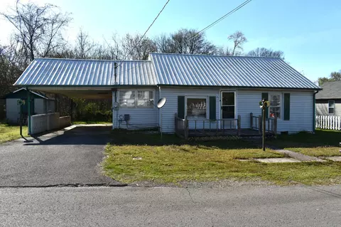 403 Hawkins St, Cowan, TN 37318