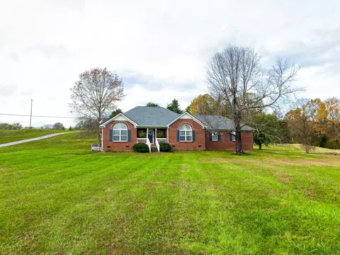 2041 Dowell Branch Rd, Columbia, TN 38401