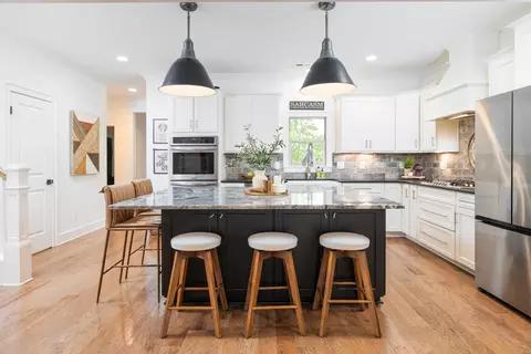 Kitchen - 743 Fontwell Ln, Franklin, TN 37064 photo 3 of 11