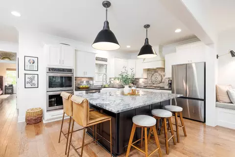 Kitchen - 743 Fontwell Ln, Franklin, TN 37064 photo 4 of 11