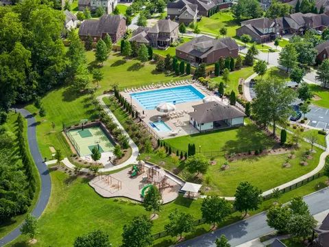 View/Area - 743 Fontwell Ln, Franklin, TN 37064 photo 4 of 5