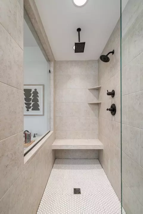 Bath - 743 Fontwell Ln, Franklin, TN 37064 photo 5 of 10