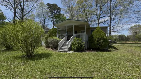 11659 Hendon Rd, Graysville, TN 37338