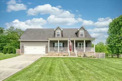 6029 Commodore Cir, Baxter, TN 38544