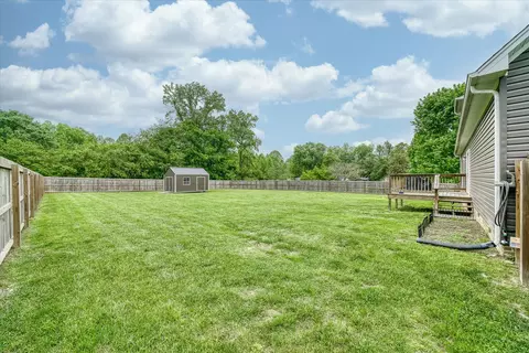 Exterior - 6029 Commodore Cir, Baxter, TN 38544 photo 6 of 9