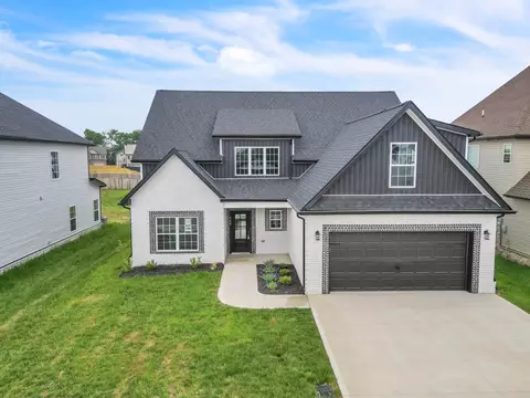 588 Summerfield, Clarksville, TN 37040