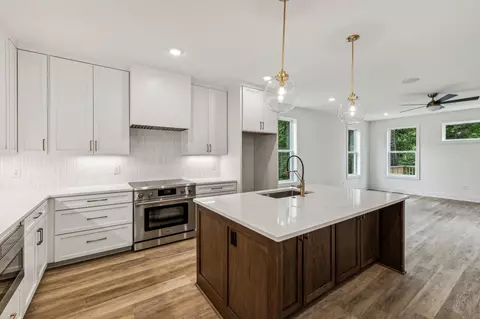 1303 Katie Ave #B, Nashville, TN 37207