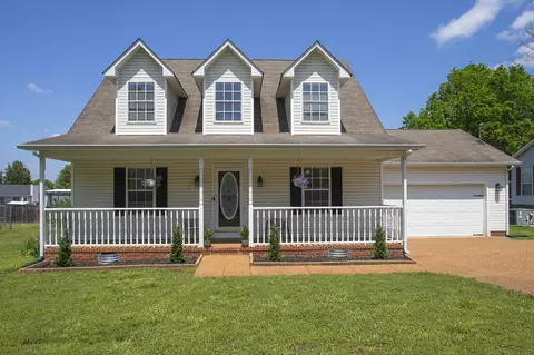 407 Bradford Cir, Columbia, TN 38401