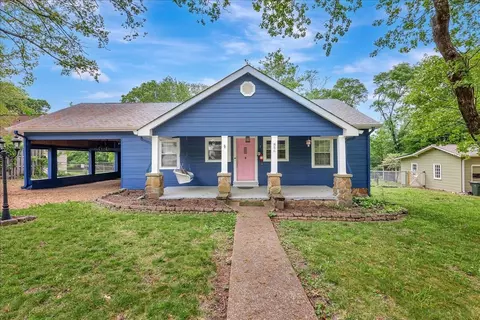 856 Kentucky Ave, Signal Mountain, TN 37377