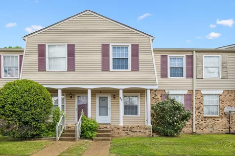 3880 Priest Lake Dr #27, Nashville, TN 37217