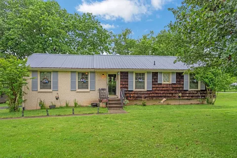 418 Mason Ln, Goodlettsville, TN 37072