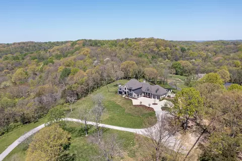3718 Old Charlotte Pike, Franklin, TN 37069