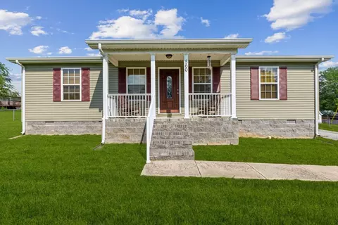 560 Cascade Ave, Mcminnville, TN 37110