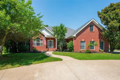 1212 Lake Rise Overlook, Gallatin, TN 37066