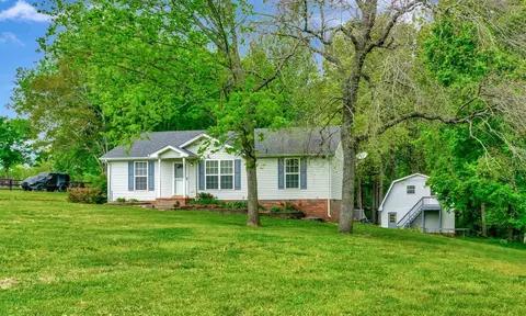 4022 Indian Creek Rd, Greenbrier, TN 37073