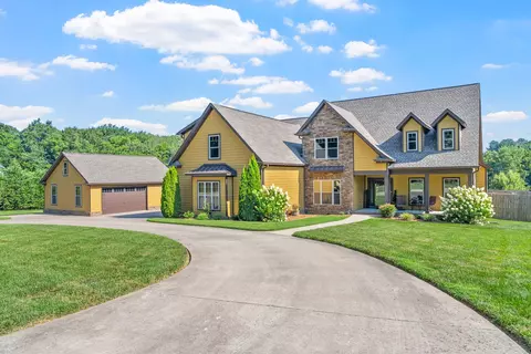 4985 Albright Rd, Clarksville, TN 37043