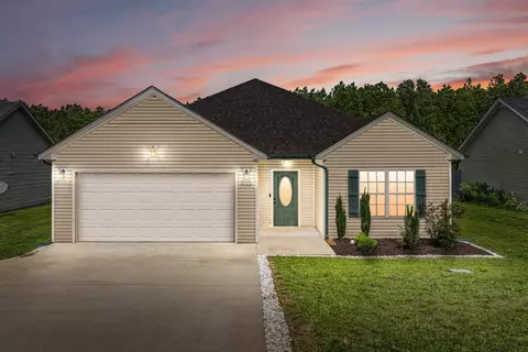1344 Freedom Dr, Clarksville, TN 37042