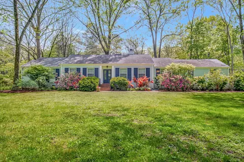 6212 Gardendale Dr, Nashville, TN 37215