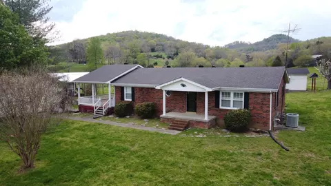 188 Bradford Hill Rd N, Brush Creek, TN 38547
