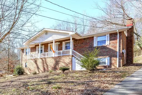 932 Woodgate Rd, Ringgold, GA 30736