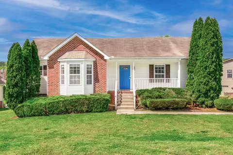 111 Riverbend Dr, Pegram, TN 37143