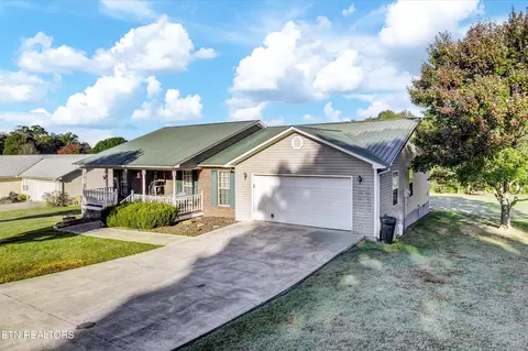 4223 Ingrid Dr, Maryville, TN 37801
