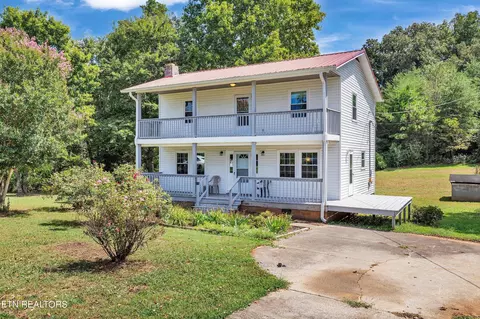 7704 Ray Ln, Maryville, TN 37801