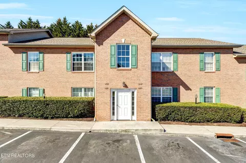 1657 Maple View Way, Knoxville, TN 37918